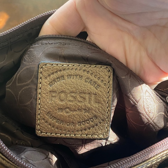 Fossil Brown Leather Messenger Crossbody with Brass Accents - Picture 7 of 8